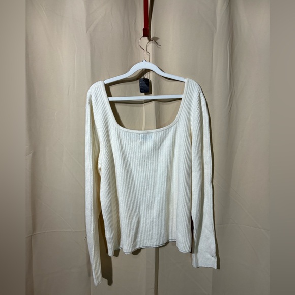 NWT Old Navy Square Neckline Sweater - Picture 5 of 9
